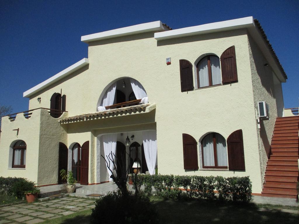 Villa Margherita Suite & Charme Pula Exterior photo