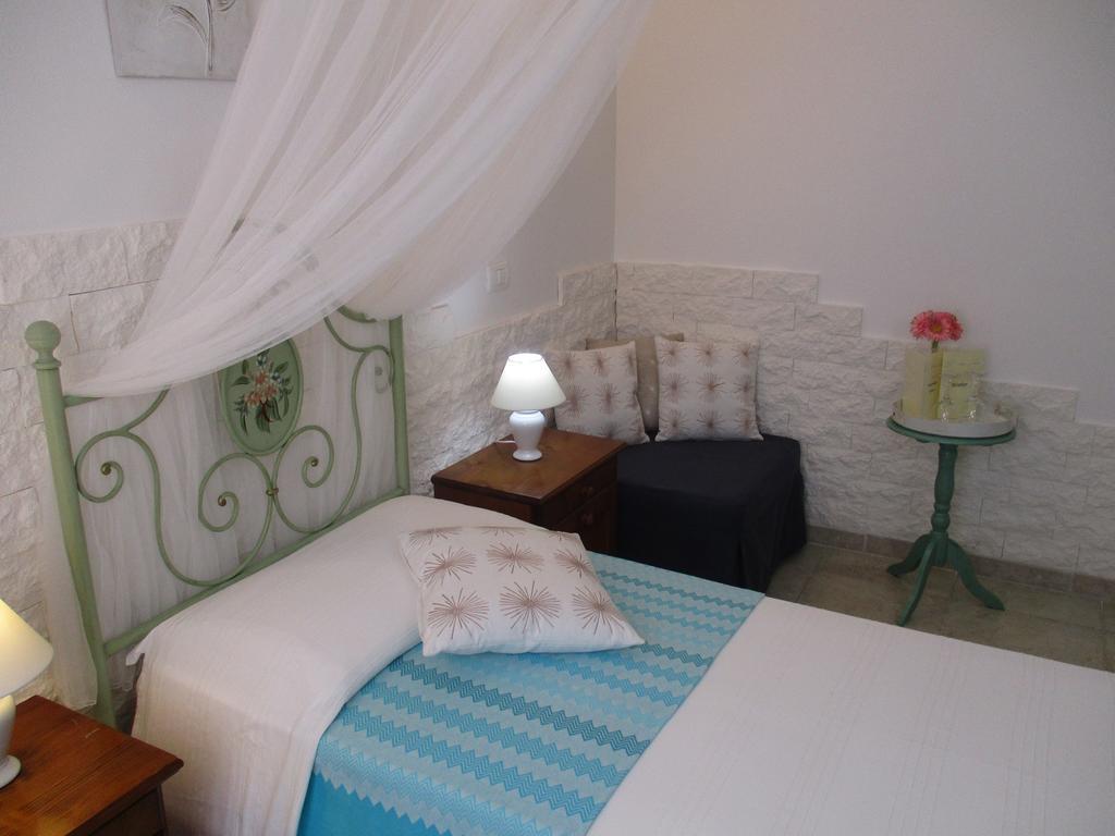 Villa Margherita Suite & Charme Pula Exterior photo
