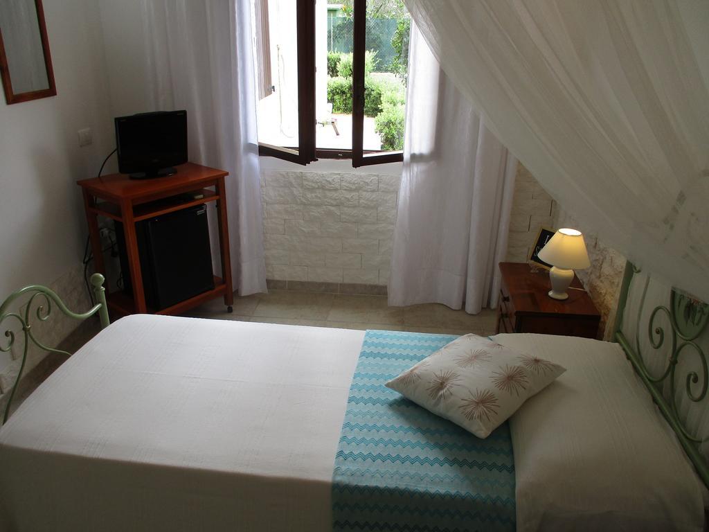 Villa Margherita Suite & Charme Pula Exterior photo