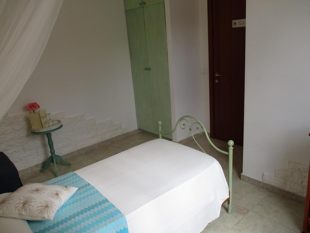 Villa Margherita Suite & Charme Pula Exterior photo